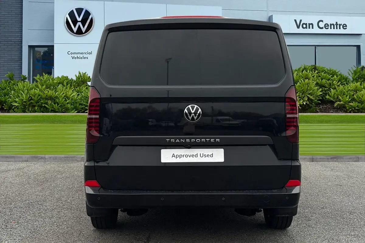 Used VW Transporter Pro 150 HP (110 kW) 2025 Black Van