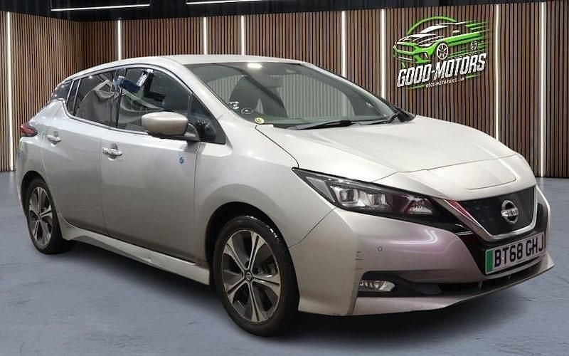 Used Nissan Leaf Tekna 110 kW (150 HP) 2022 Hatchback