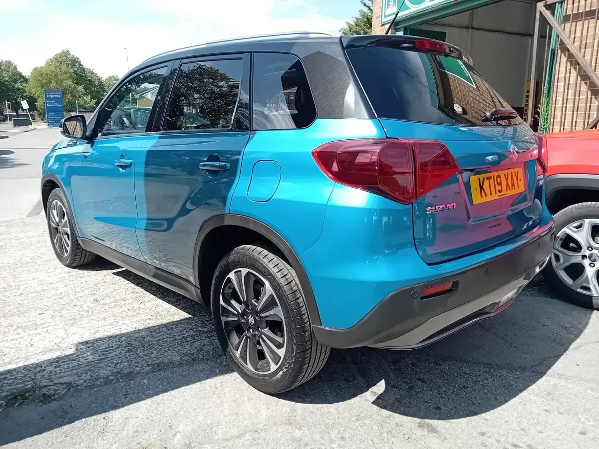 Used Suzuki Vitara SZ5 140 HP (102 kW) 2019 Turquoise SUV