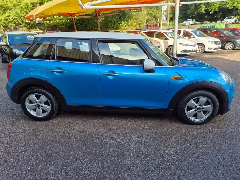 Used Mini Cooper Hatch 2017 Blue Hatchback