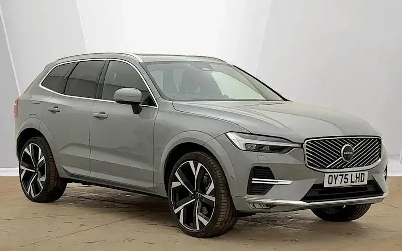 Used Volvo XC60 Ultra 250 HP (183 kW) 2027 SUV