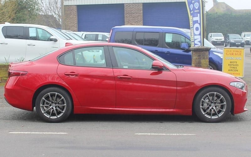 Used Alfa Romeo Giulia Super 160 HP (117 kW) 2020 Sedan