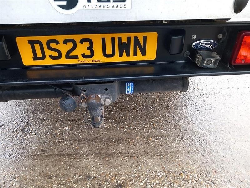 Second-hand Ford Transit S 130 CP (95 kW) 2023 Alb Cabrio