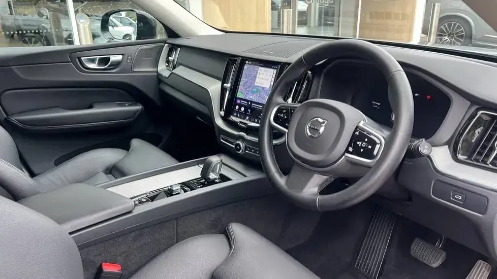 Used Volvo XC60 Plus 2025 Grey SUV