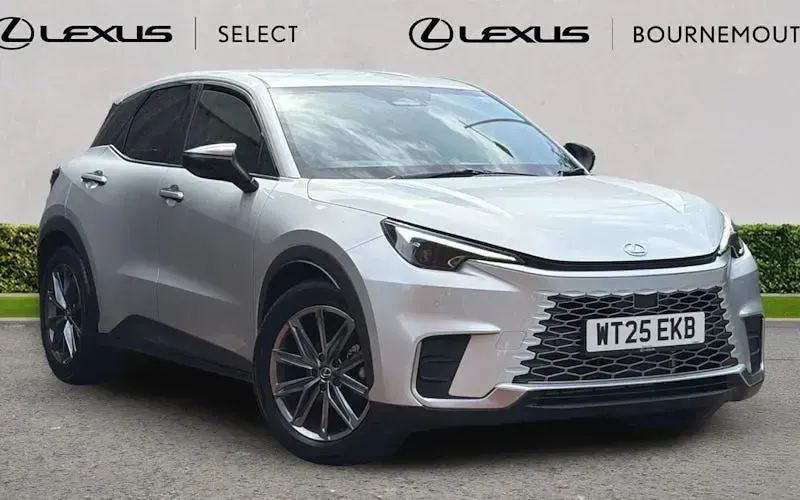 Used Lexus LBX 136 HP (100 kW) 2025 SUV