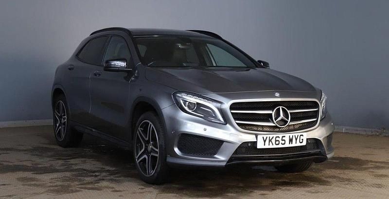 Grey Used 2015 Mercedes GLA220 AMG line SUV | £9,790 (Fair price) - Image 1/2