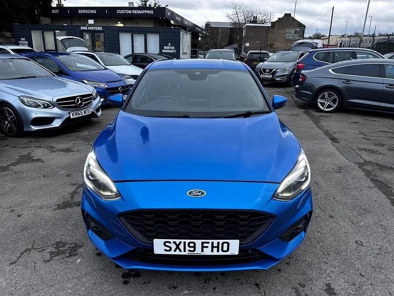 Used Ford Focus ST-Line X 118 HP (86 kW) 2019 Blue Hatchback