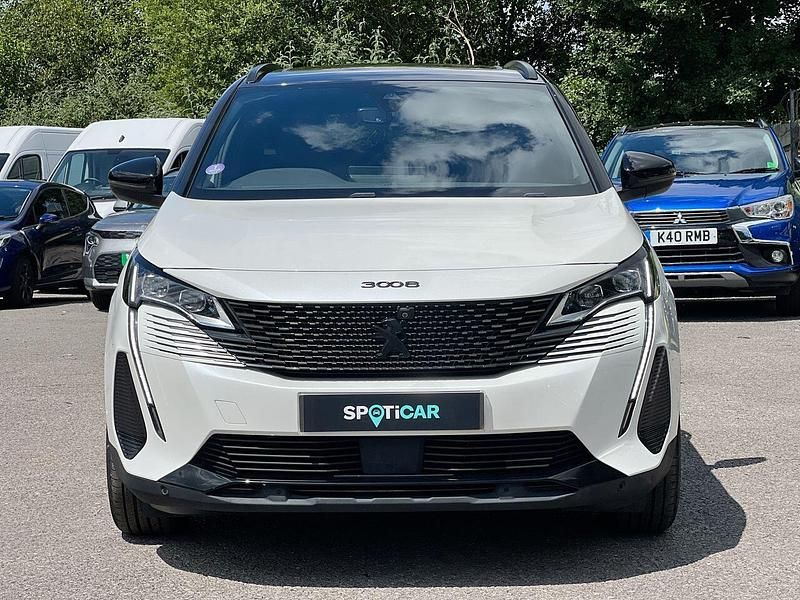 White Used 2021 Peugeot 3008 Premium SUV | £17,088 (Fair price) - Image 1/4