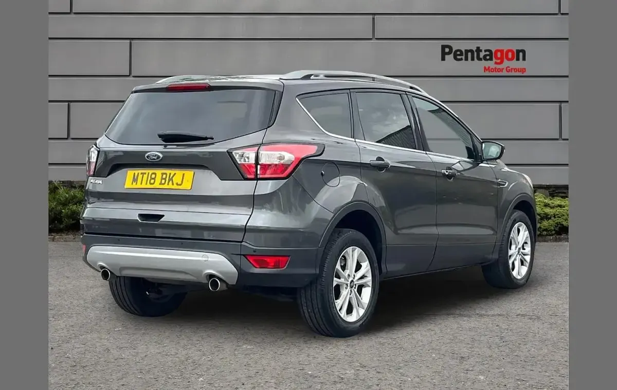 Used Ford Kuga Titanium 120 HP (88 kW) 2018 Grey SUV