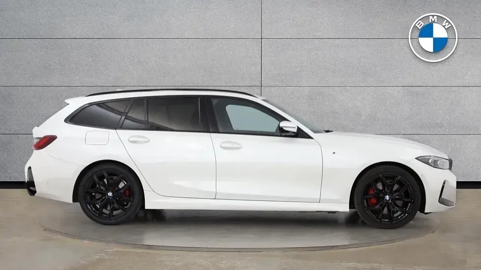 Used BMW 320 M Sport 181 HP (133 kW) 2025 White Estate