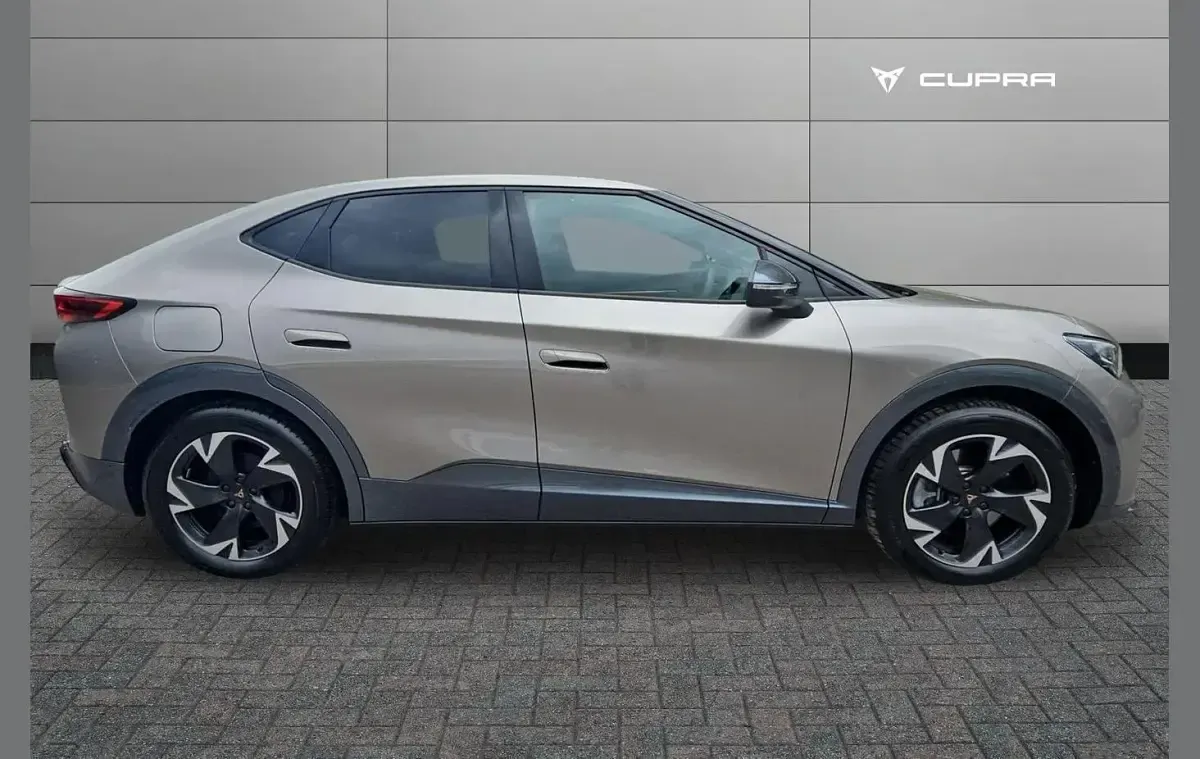 Used Cupra Tavascan 210 kW (286 HP) 2025 Beige SUV