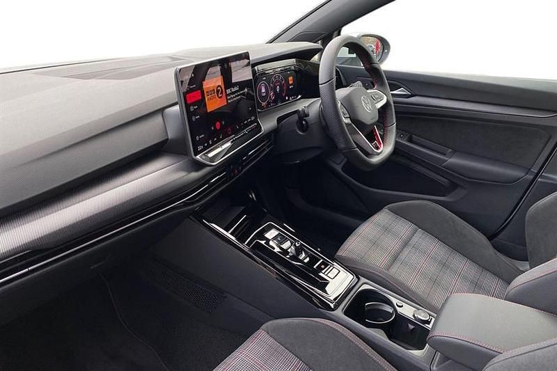 New VW Golf VIII GTI 265 HP (194 kW) 2026 Pure white Hatchback