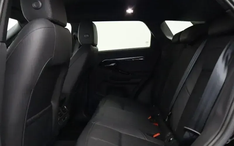 Used Land Rover Range Rover evoque SE Dynamic 253 HP (186 kW) 2023 SUV