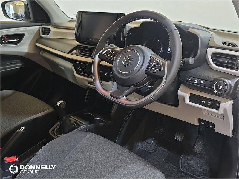 Used Suzuki Swift 82 HP (60 kW) 2025 Pearl  pure white Hatchback