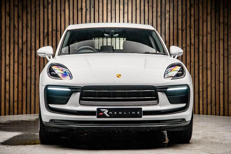 Usado Porsche Macan 265 HP (194 kW) 2023 Branco SUV