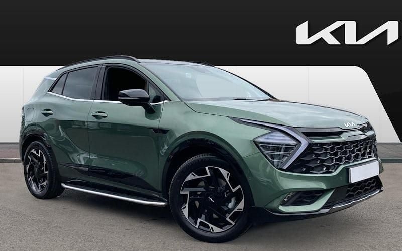 Green Used 2025 Kia Sportage 2 SUV | £34,709 (Fair price) - Image 1/4