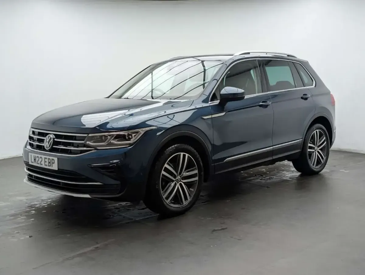 Used VW Tiguan Elegance 150 HP (110 kW) 2022 Blue SUV