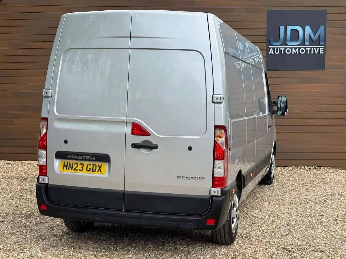 Used Renault Master Business 2023 Grey MPV