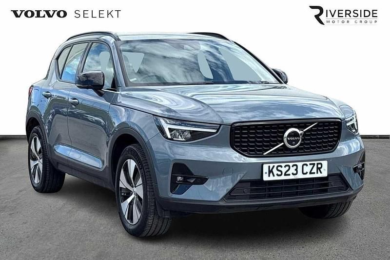 Used Volvo XC40 Plus 212 HP (155 kW) 2023 Grey SUV