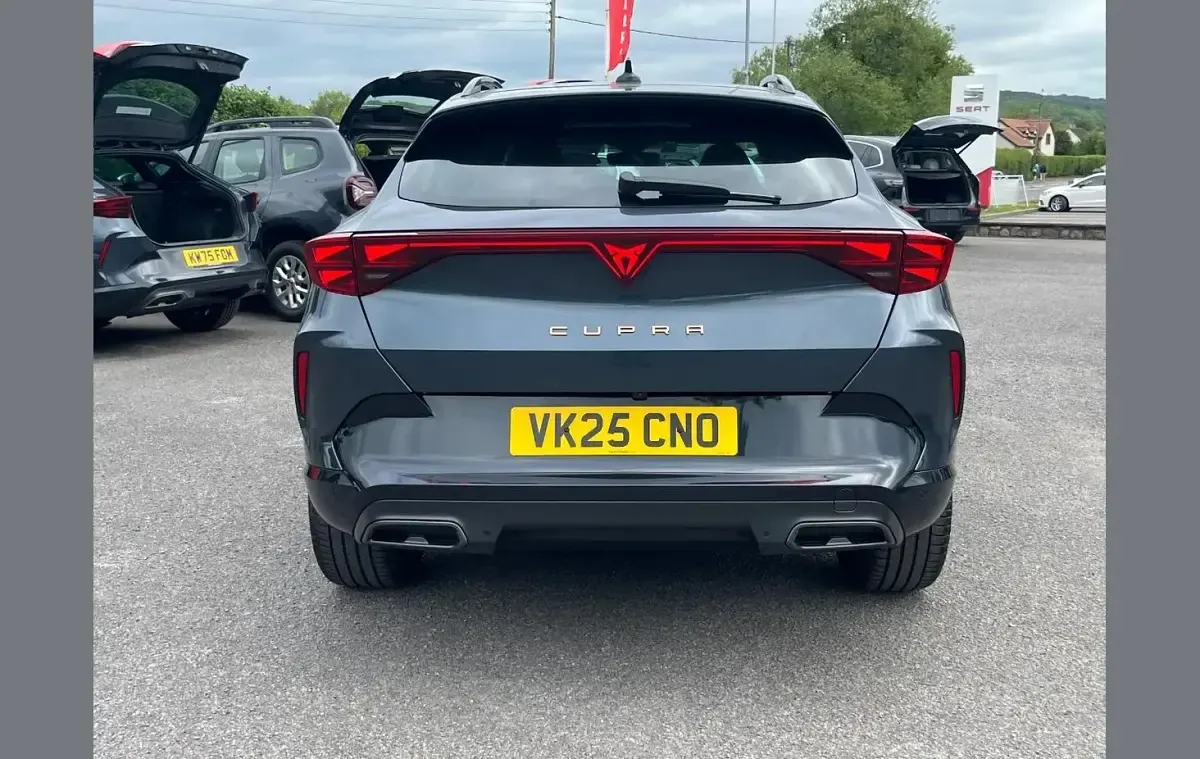 Used Cupra Formentor 147 HP (108 kW) 2025 Grey SUV