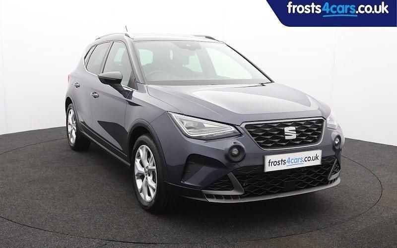 Used 2024 Seat Arona FR SUV | £16,495 (Fair price) - Image 1/4