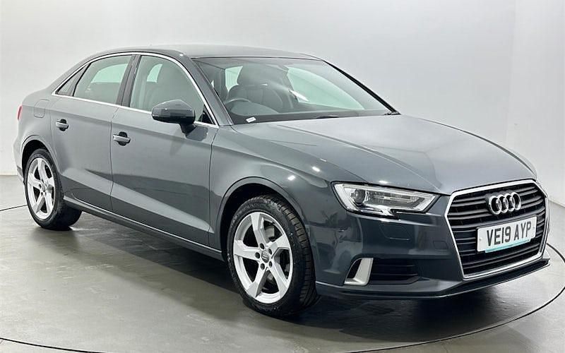 Usado Audi A3 Sport 150 HP (110 kW) 2019 Sedan