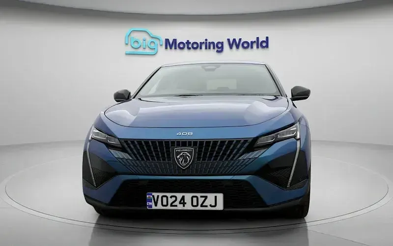 Gebraucht Peugeot 408 GT 131 PS (96 kW) 2024 Blau SUV