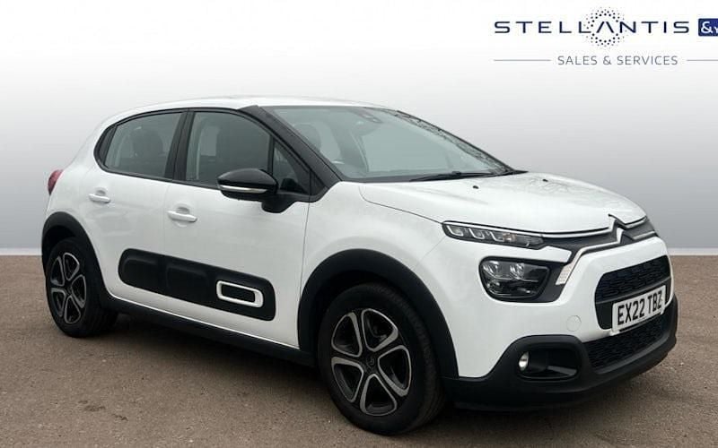 Used Citroën C3 PureTech 83 HP (61 kW) 2022 White Hatchback