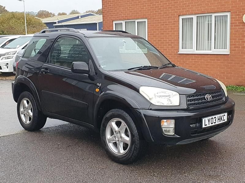 Black Used 2003 Toyota RAV4 Estate | £4,995 (A bit pricey) - Image 1/4