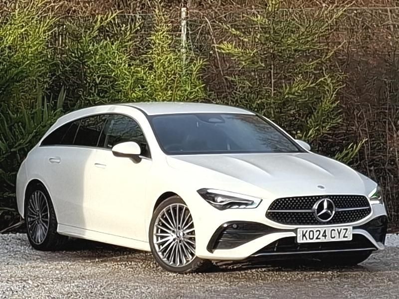 Used Mercedes CLA220 AMG Line Premium 190 HP (139 kW) 2024 White Sedan