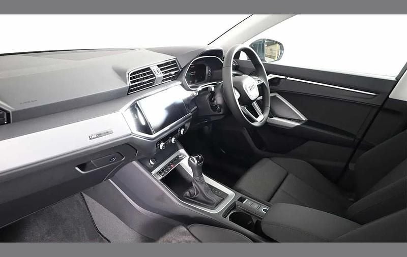 Used Audi Q3 Sport 147 HP (108 kW) 2025 Grey SUV