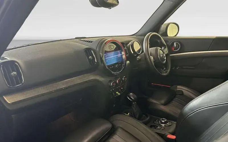 Used Mini Cooper S Countryman Exclusive 220 HP (161 kW) 2022 Black SUV