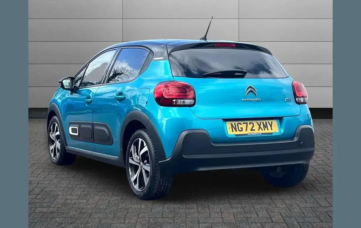 Usado Citroën C3 PureTech 139 HP (102 kW) 2023 Vermelho Citadino