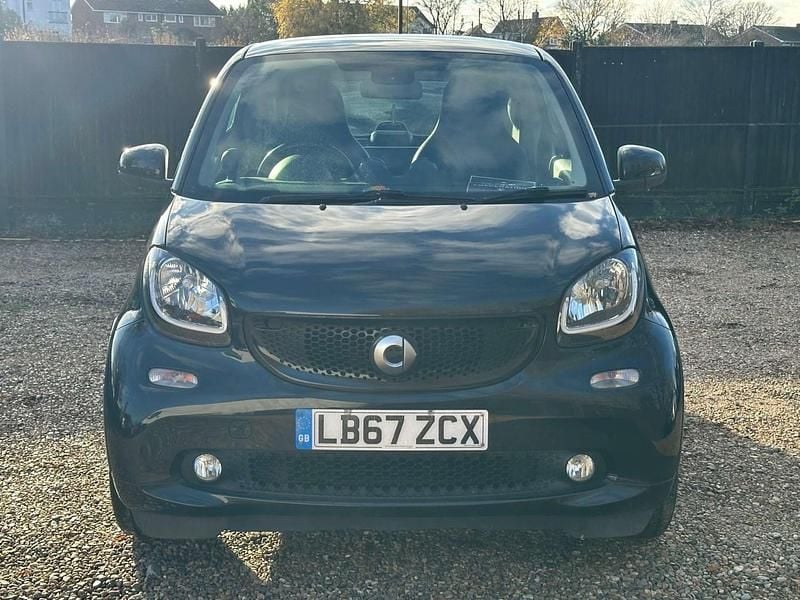 Used Smart ForTwo Coupé Premium 71 HP (52 kW) 2018 Black Coupe