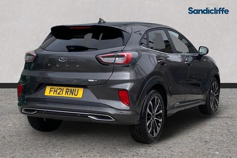 Usado Ford Puma ST-Line 155 CV (114 kW) 2023 Gris Coupe