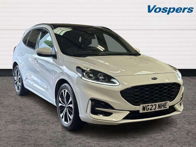 White Used 2023 Ford Kuga ST-Line X SUV | £21,900 (A bit pricey) - Image 1/4