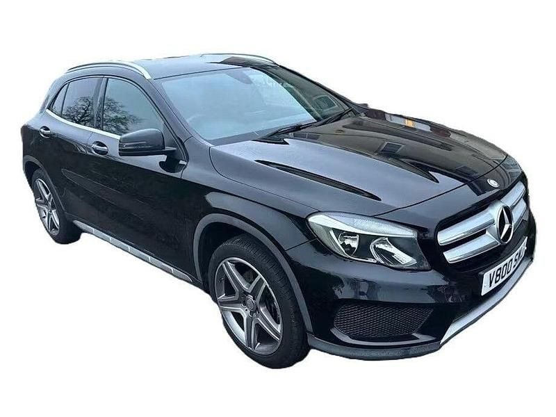 Black Used 2017 Mercedes GLA220 AMG line SUV | £11,844 (Fair price) - Image 1/4
