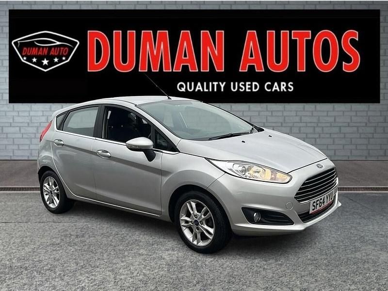 Used Ford Fiesta Zetec 100 HP (73 kW) 2014 Silver Hatchback