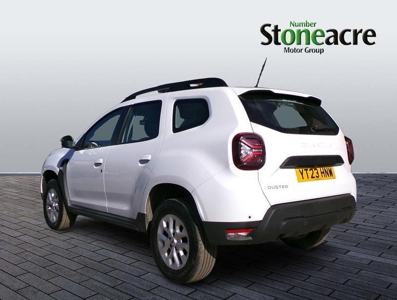 Used Dacia Duster Expression 130 HP (95 kW) 2023 White SUV