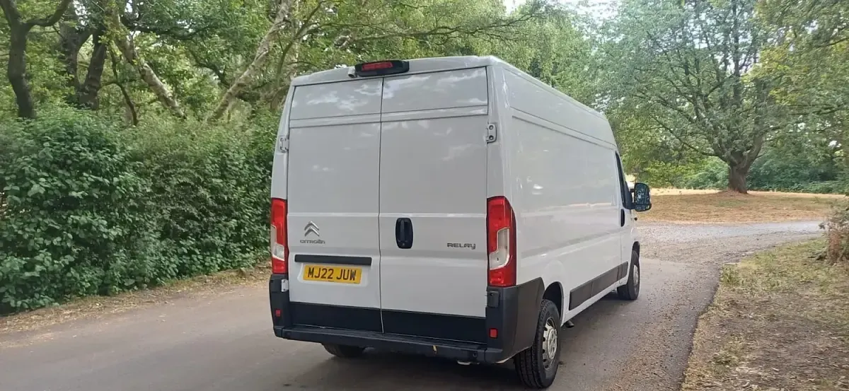 Used Citroën Relay 140 HP (102 kW) 2022 White Van