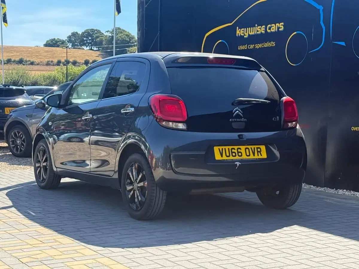 Used Citroën C1 Flair 82 HP (60 kW) 2016 Grey Hatchback