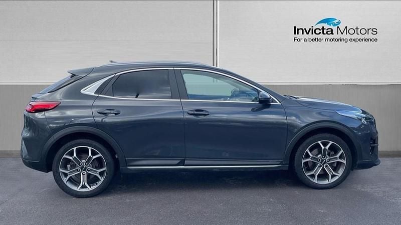 Used Kia XCeed 158 HP (116 kW) 2022 Grey SUV