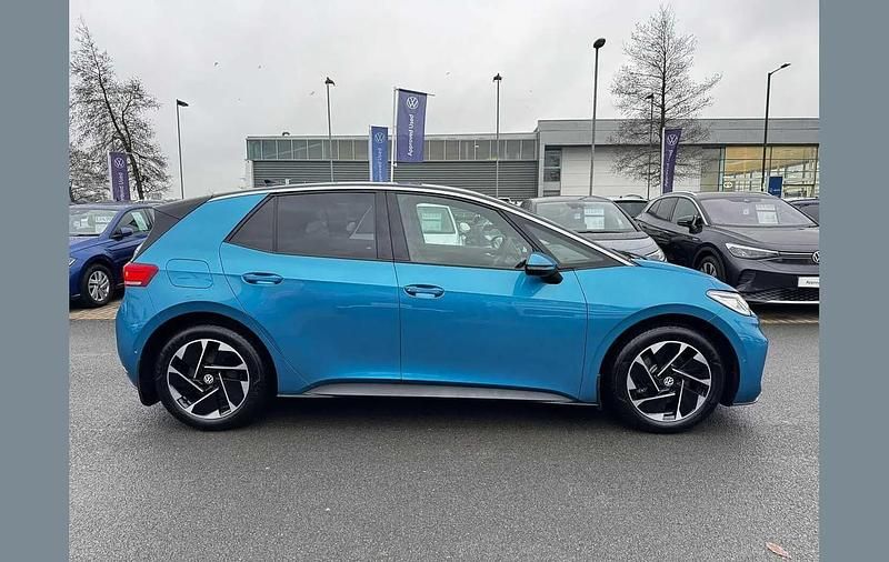 Used VW ID.3 Pro 150 kW (204 HP) 2025 Blue Hatchback