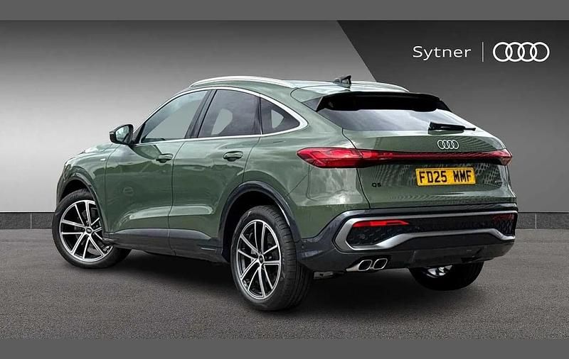 Used Audi Q5 Sportback Advanced 201 HP (147 kW) 2025 Green SUV