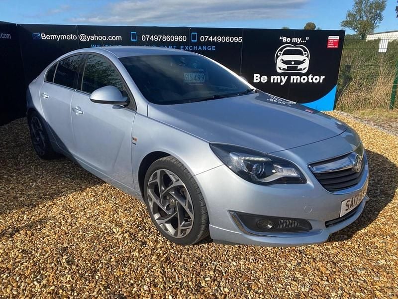 Silver Used 2017 Vauxhall Insignia SRi Hatchback | £5,499 (Good price) - Image 1/4