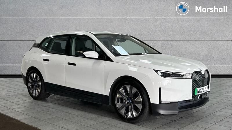 Alpine white Used 2023 BMW iX Sport Line SUV | £33,096 - Image 1/4