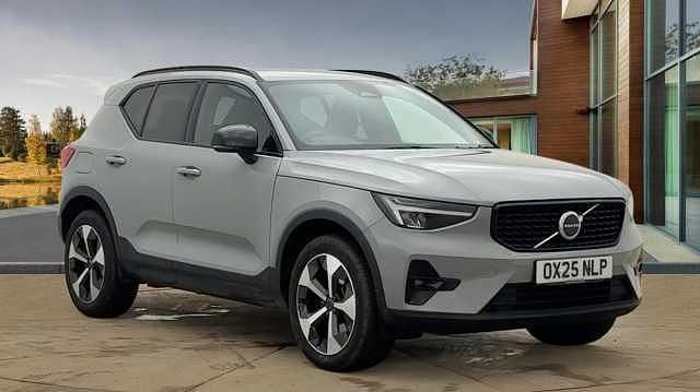 Used 2026 Volvo XC40 Plus SUV | £32,495 (Fair price) - Image 1/4