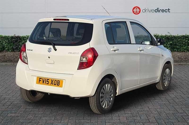 Used Suzuki Celerio 68 HP (50 kW) 2015 White Hatchback