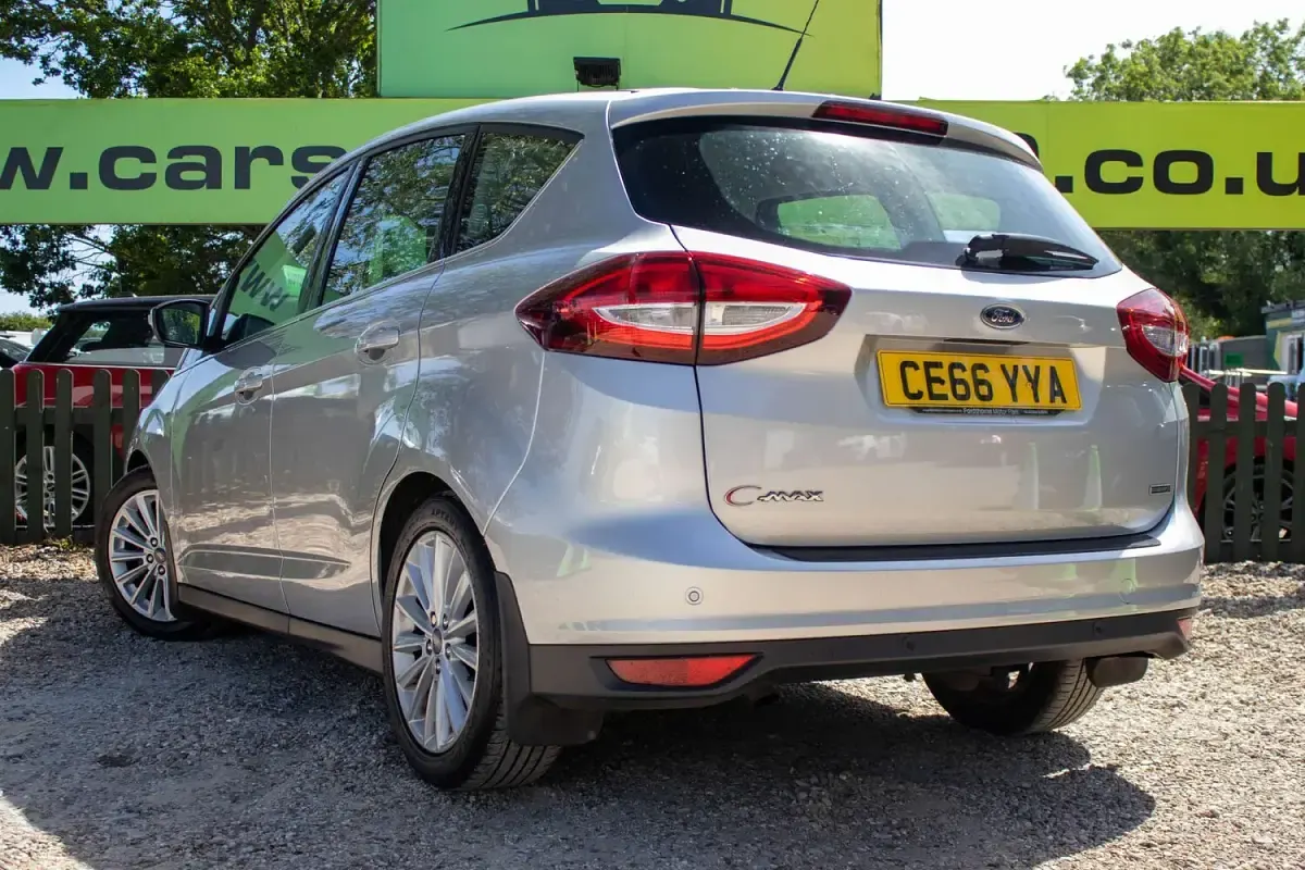Used Ford C-MAX Titanium 125 HP (91 kW) 2016 Silver MPV