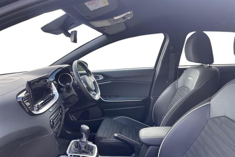 Used Kia Ceed GT-Line 158 HP (116 kW) 2023 Black Hatchback